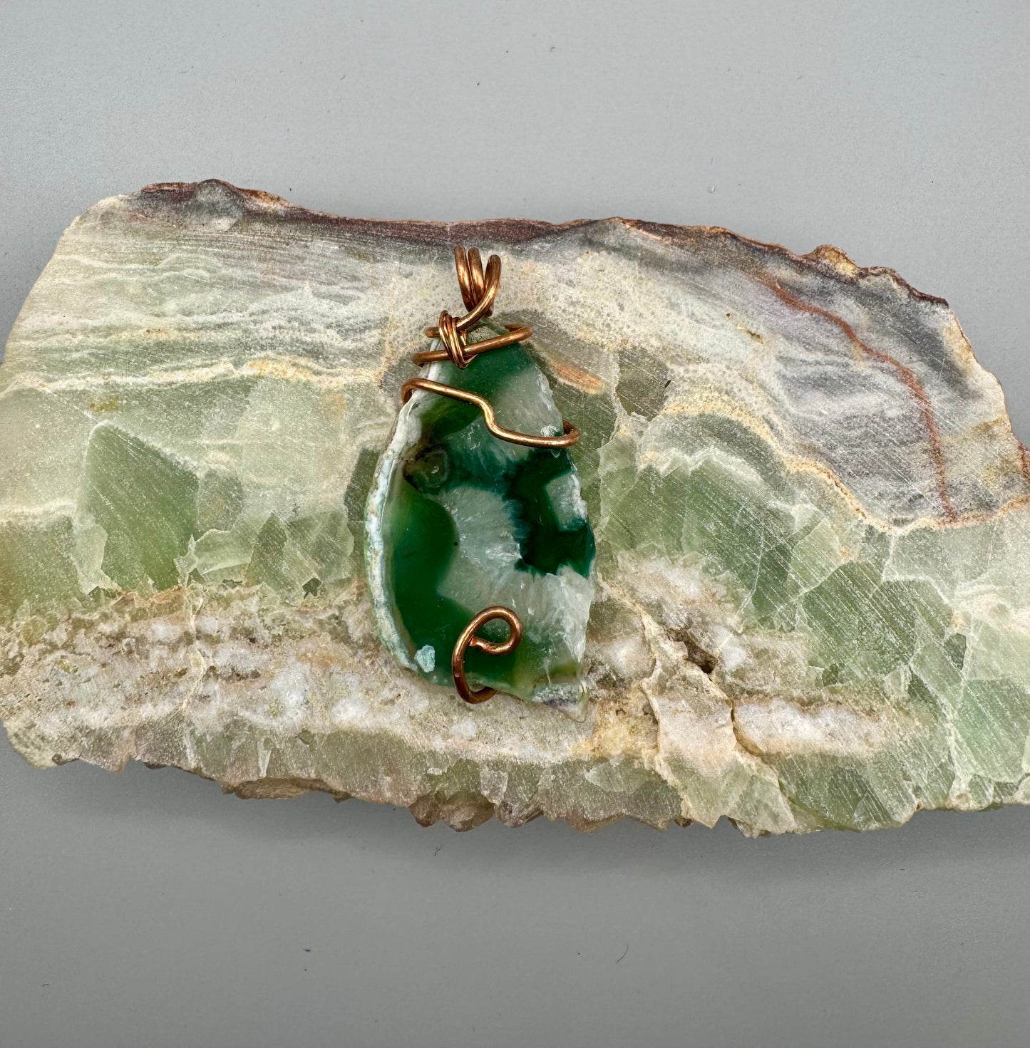 Copper wrapped agate pendents