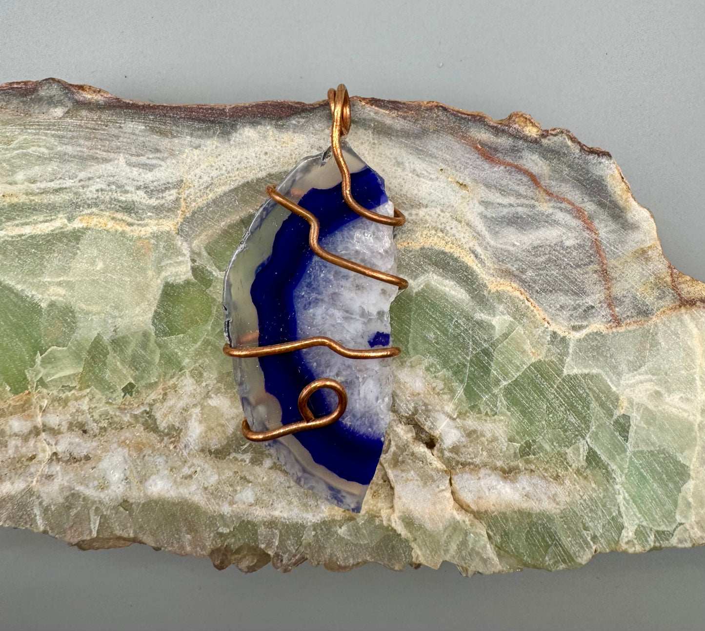 Copper wrapped agate pendents